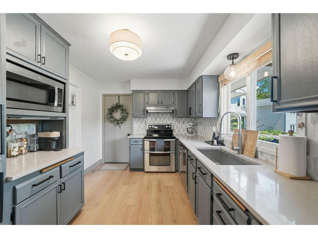 2 E Golden Lake Road Circle Pines MN 55014 7059532 image12