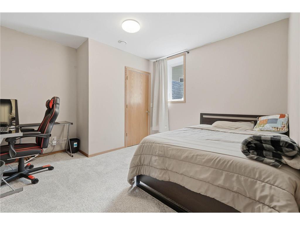 2 E Golden Lake Road Circle Pines MN 55014 7059532 image37
