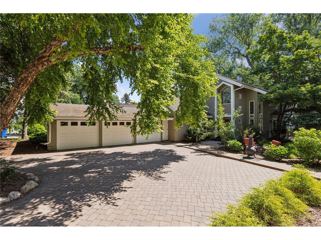 2 Edgcumbe Place Saint Paul MN 55116 6753596 image1