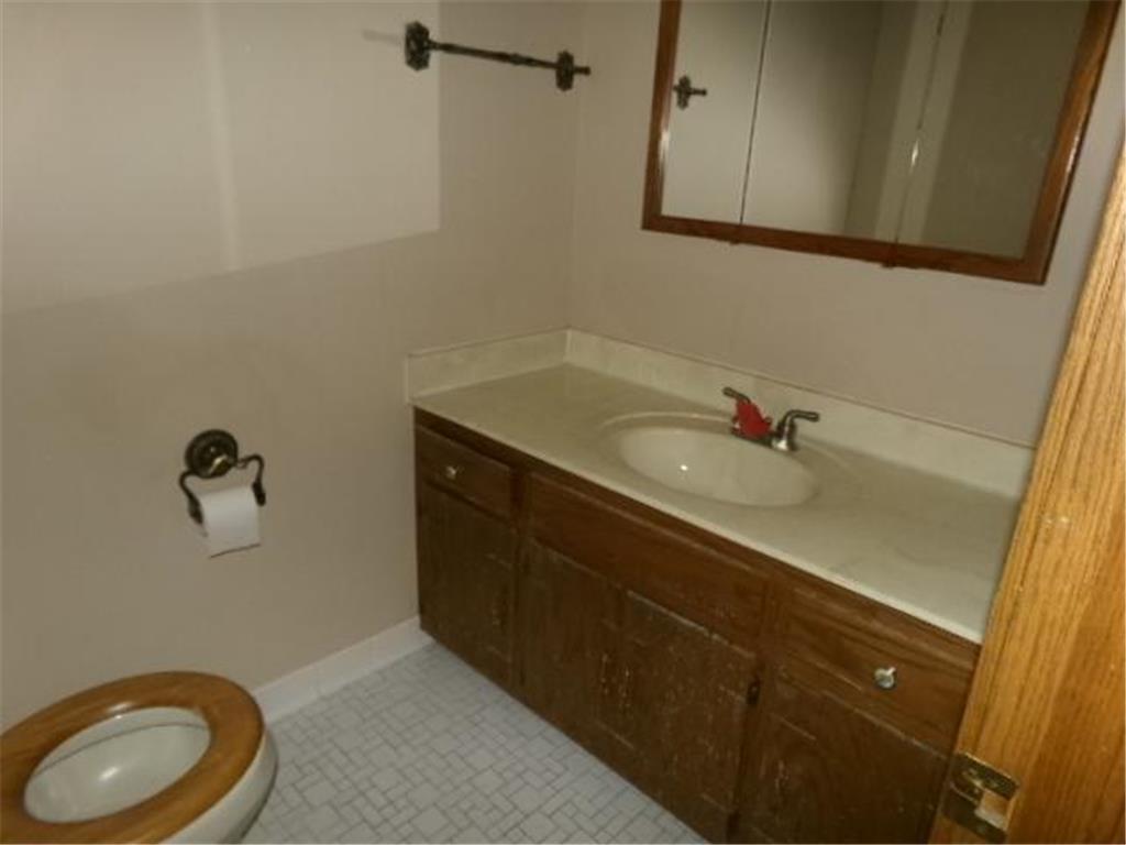 2 Hazeltine Estates Chaska MN 55318 6823430 image6