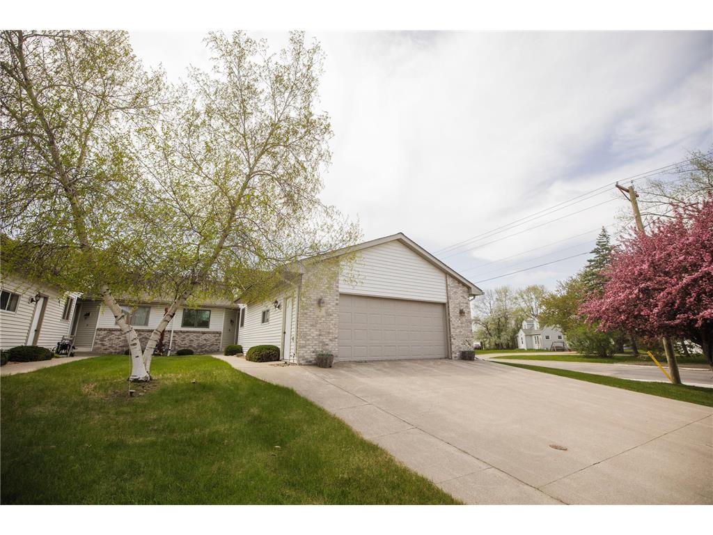 2 Line Drive Morris MN 56267 7078607 image1