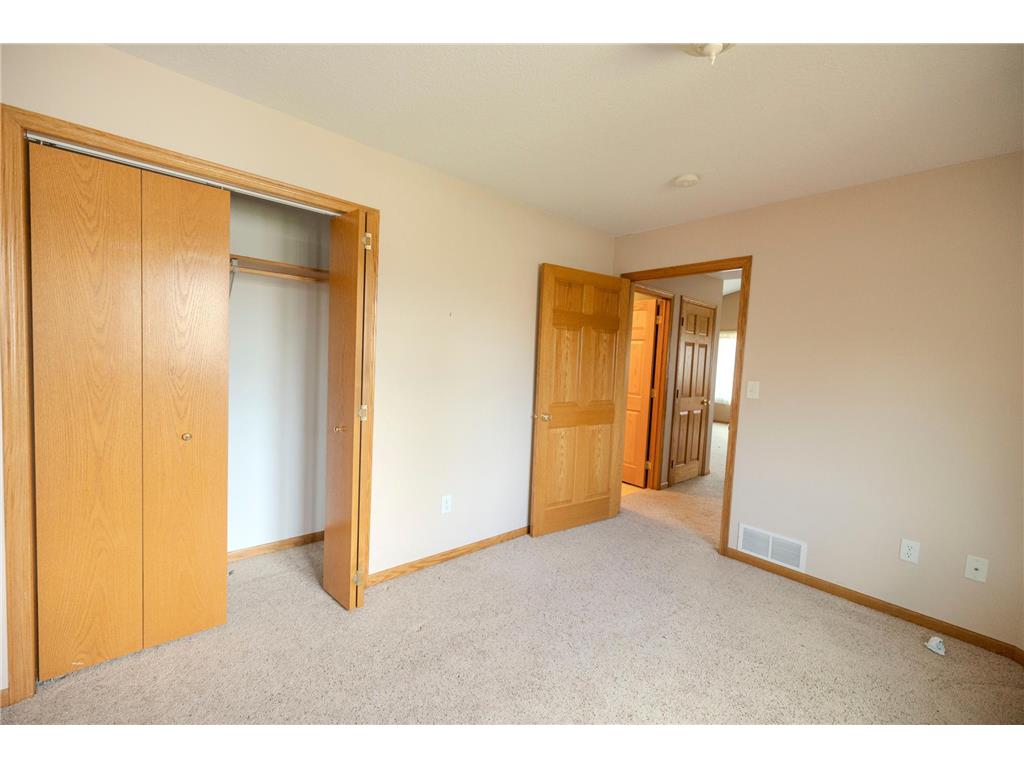 2 Line Drive Morris MN 56267 7078607 image20