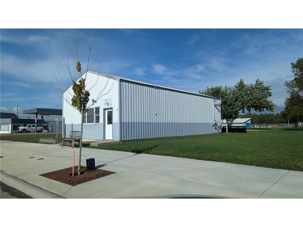 2 Main Avenue N Clearbrook MN 56634 6624787 image1