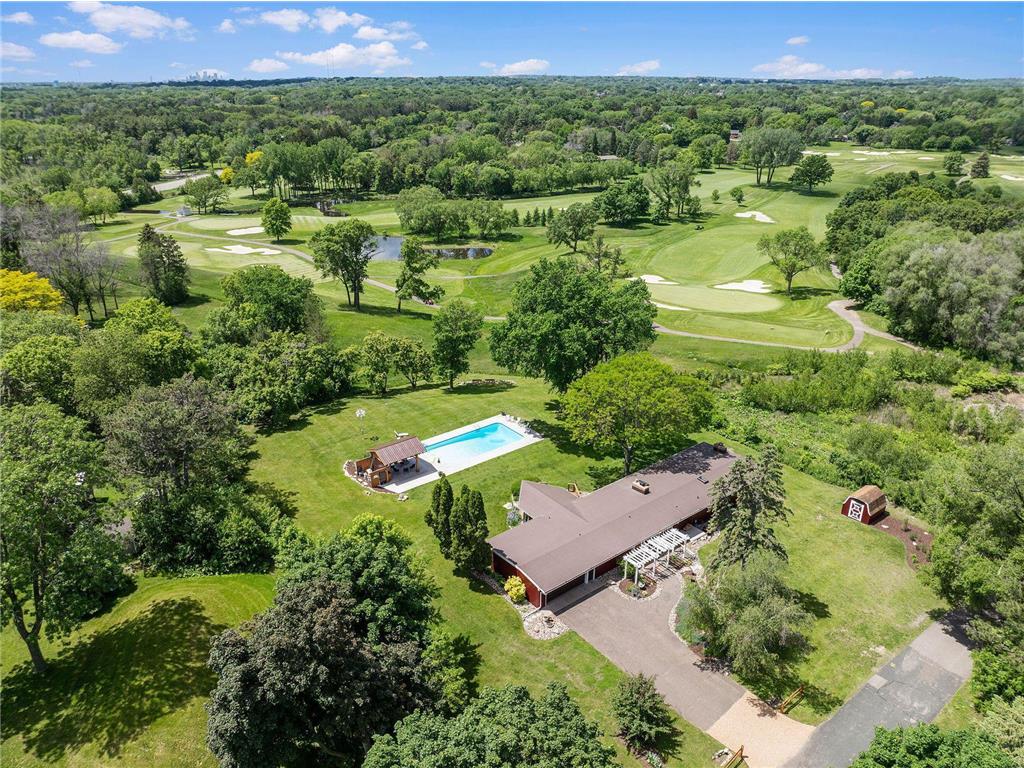 2 Martin Lane North Oaks MN 55127 6497991 image1