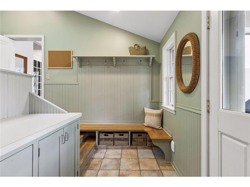 2 1/2 Webster Place Hopkins MN 55305 7041393 image33