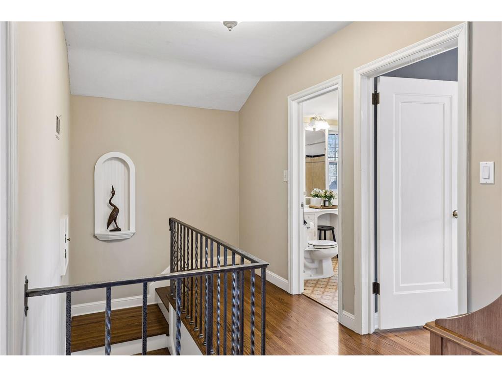 2 1/2 Webster Place Hopkins MN 55305 7041393 image35