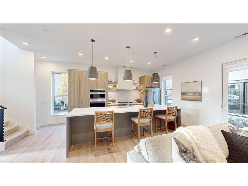 2 West Drive Excelsior MN 55331 7020549 image1