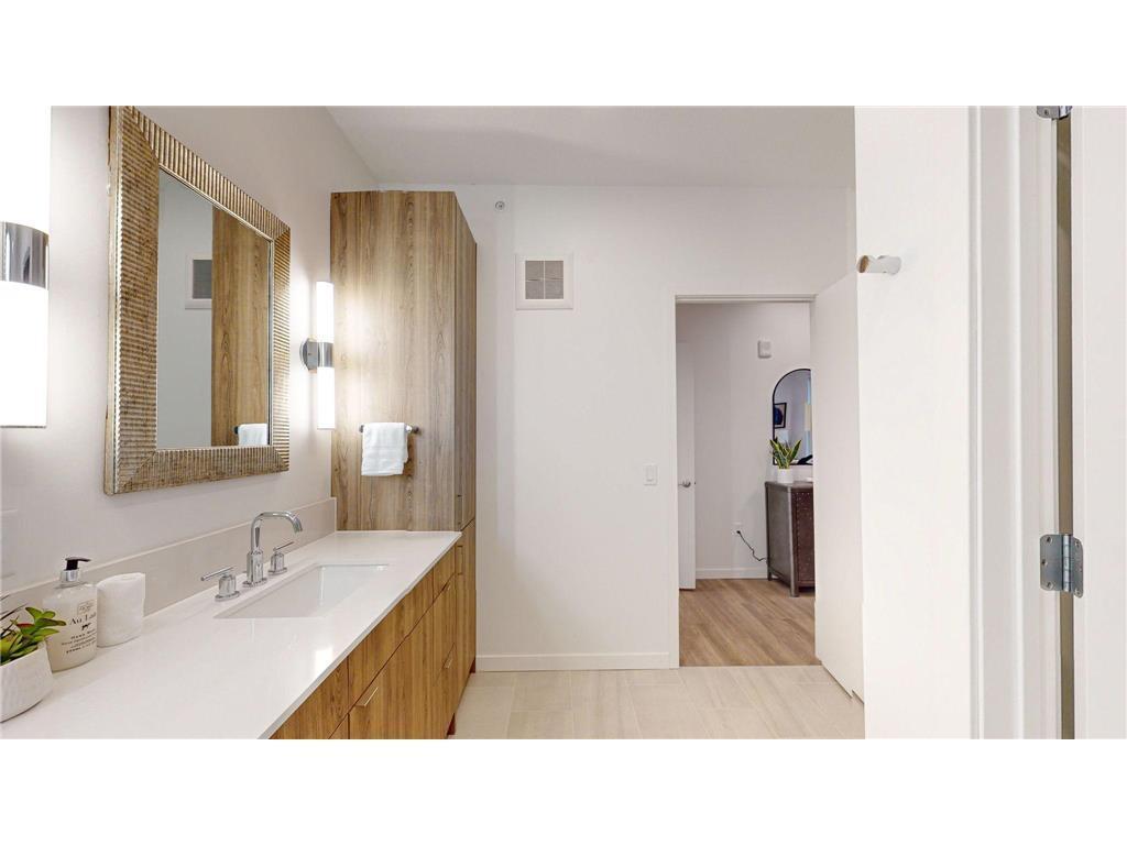 2 West Drive Excelsior MN 55331 7020549 image22