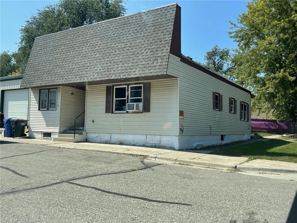 20 1st Avenue NE, Plato, MN 55370 MLS 6347345 Edina Realty