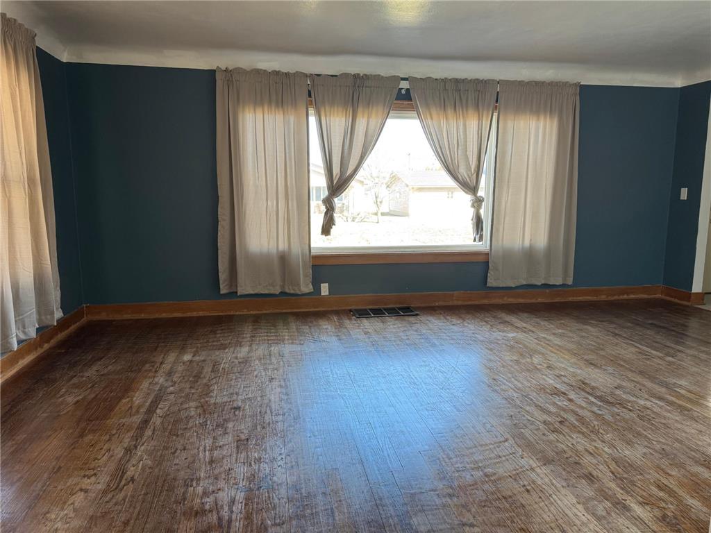 20 2nd Avenue SW Wells MN 56097 7048394 image18