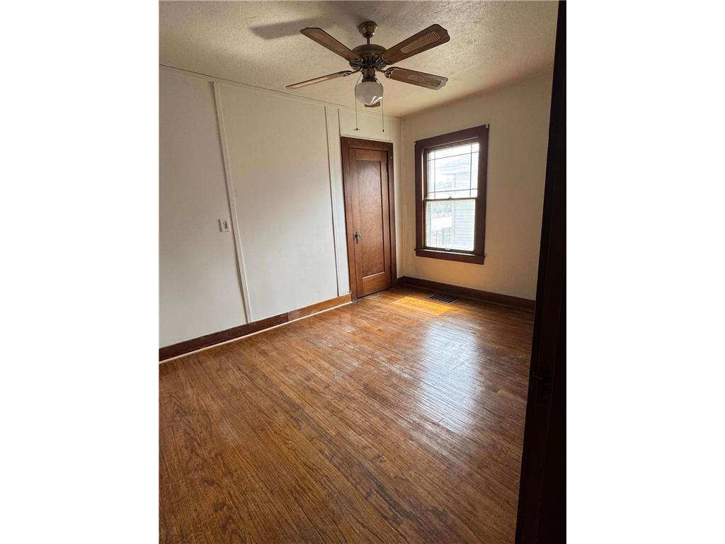 20 2nd Avenue SW Wells MN 56097 7048394 image24