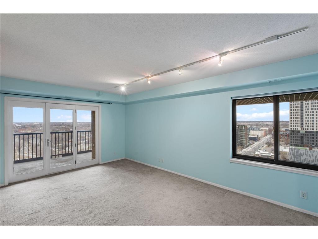20 2nd Street NE #P1902 Minneapolis MN 55413 7088500 image2