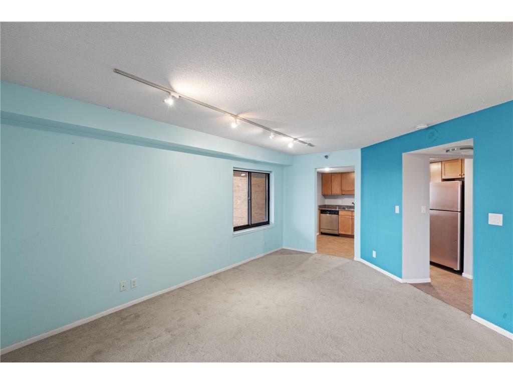 20 2nd Street NE #P1902 Minneapolis MN 55413 7088500 image4