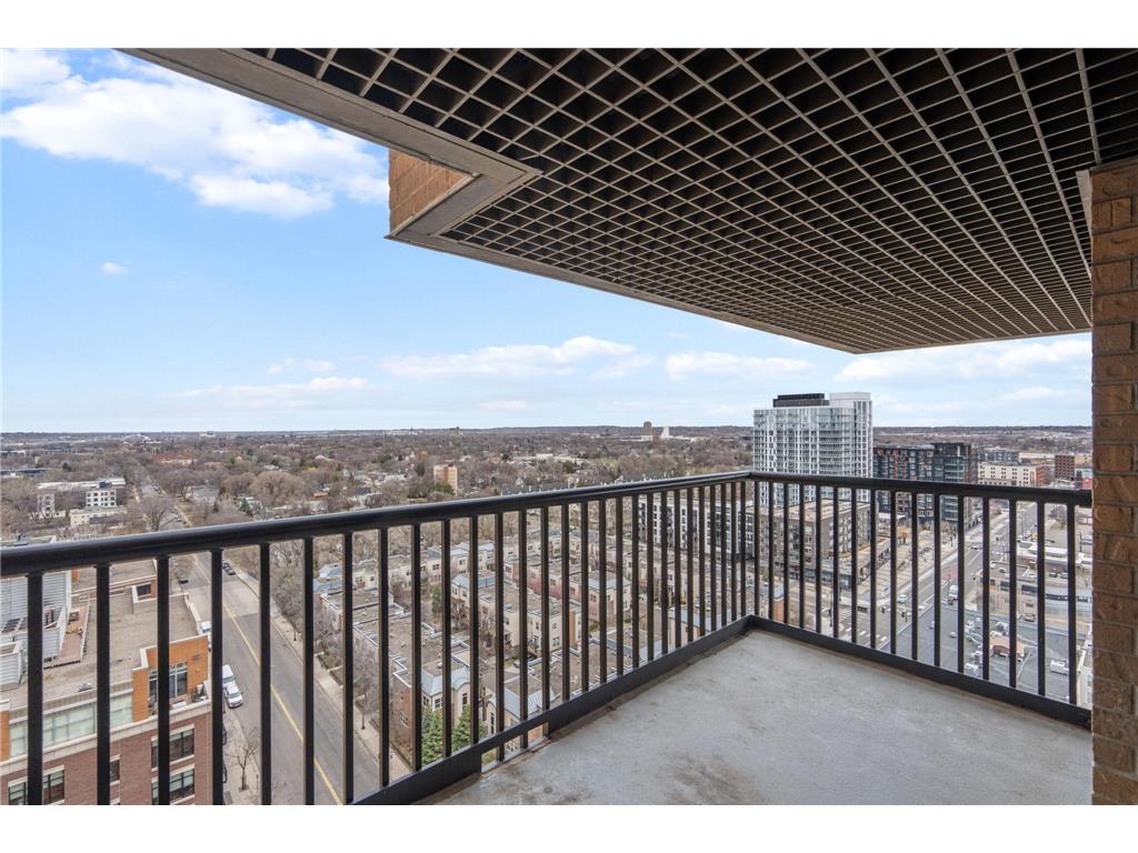20 2nd Street NE #P1902 Minneapolis MN 55413 7088500 image8