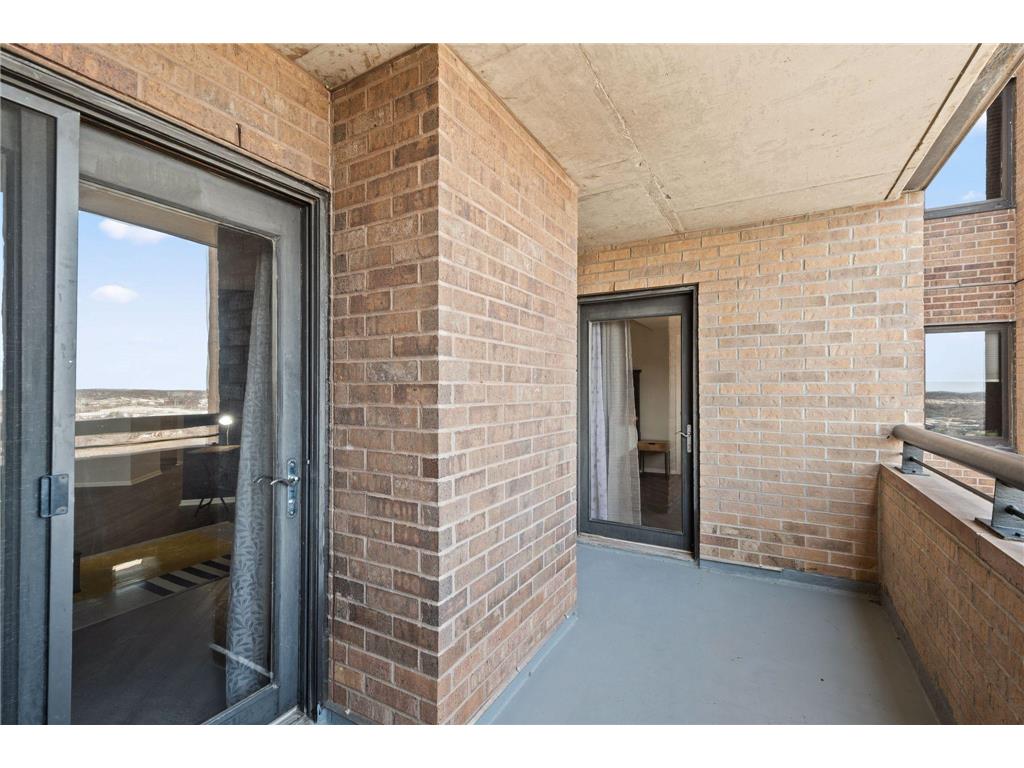 20 2nd Street NE #P2302 Minneapolis MN 55413 7022269 image15