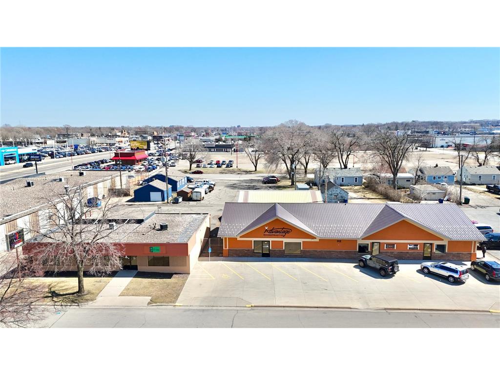 20 & 32 32nd Avenue S Saint Cloud MN 56301 7045160 image1