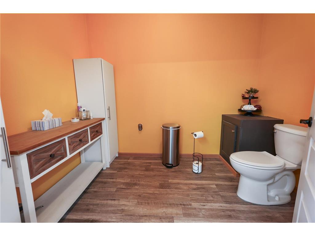 20 & 32 32nd Avenue S Saint Cloud MN 56301 7045160 image10