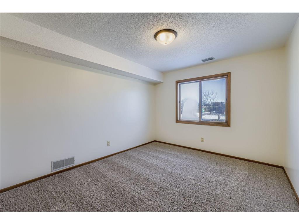 20 94th Circle NW #203NW Coon Rapids MN 55448 7003471 image15