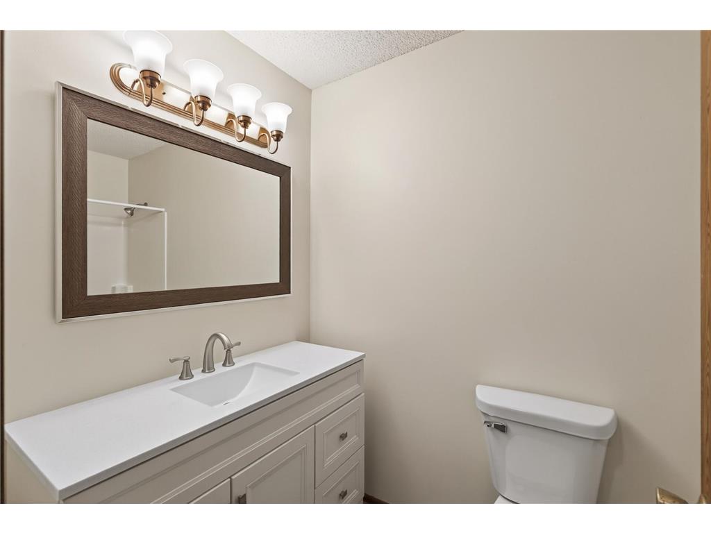 20 94th Circle NW #203NW Coon Rapids MN 55448 7057176 image12