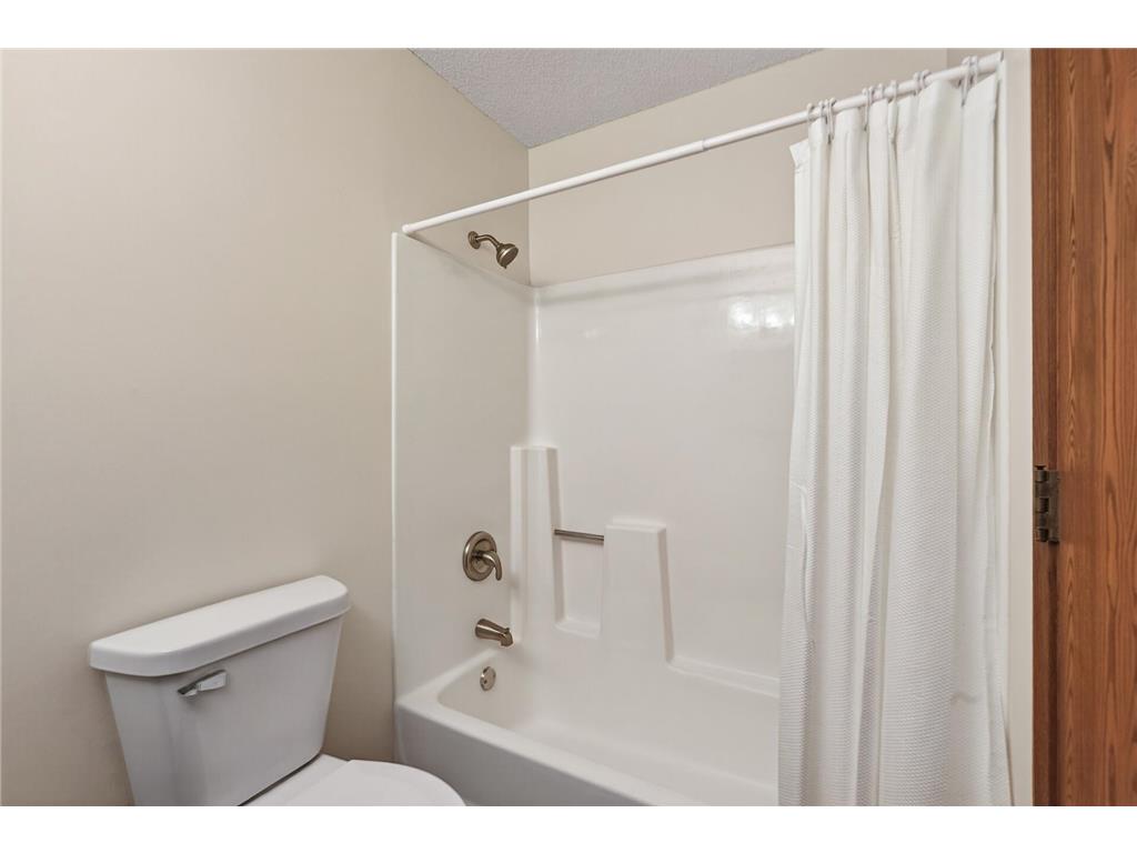 20 94th Circle NW #203NW Coon Rapids MN 55448 7057176 image13