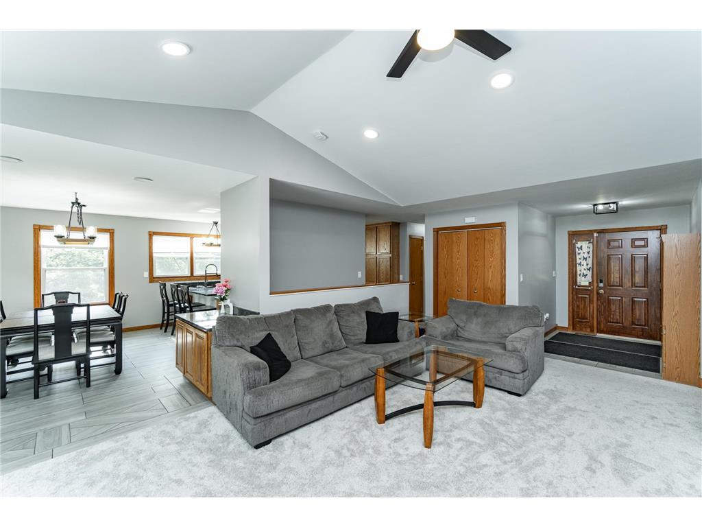 20 Amy Ln Mantorville MN 55955 6825843 image6