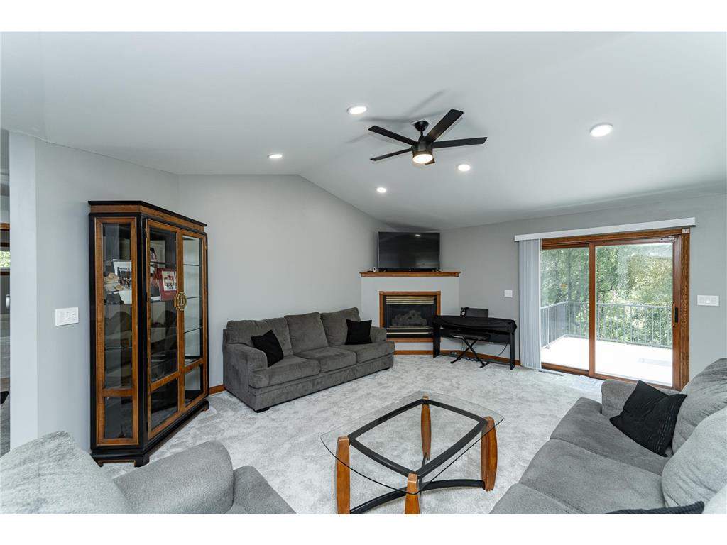 20 Amy Ln Mantorville MN 55955 6825843 image8