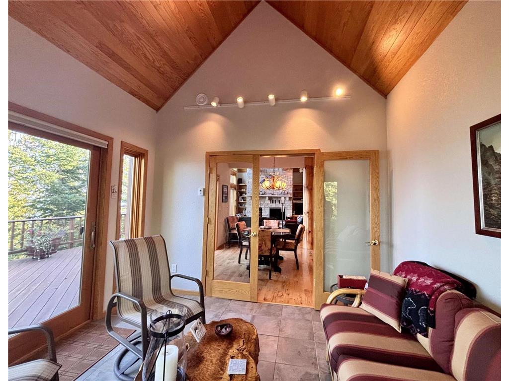 20 E Big Bay Point Hovland MN 55606 - Superior 6804753 image11