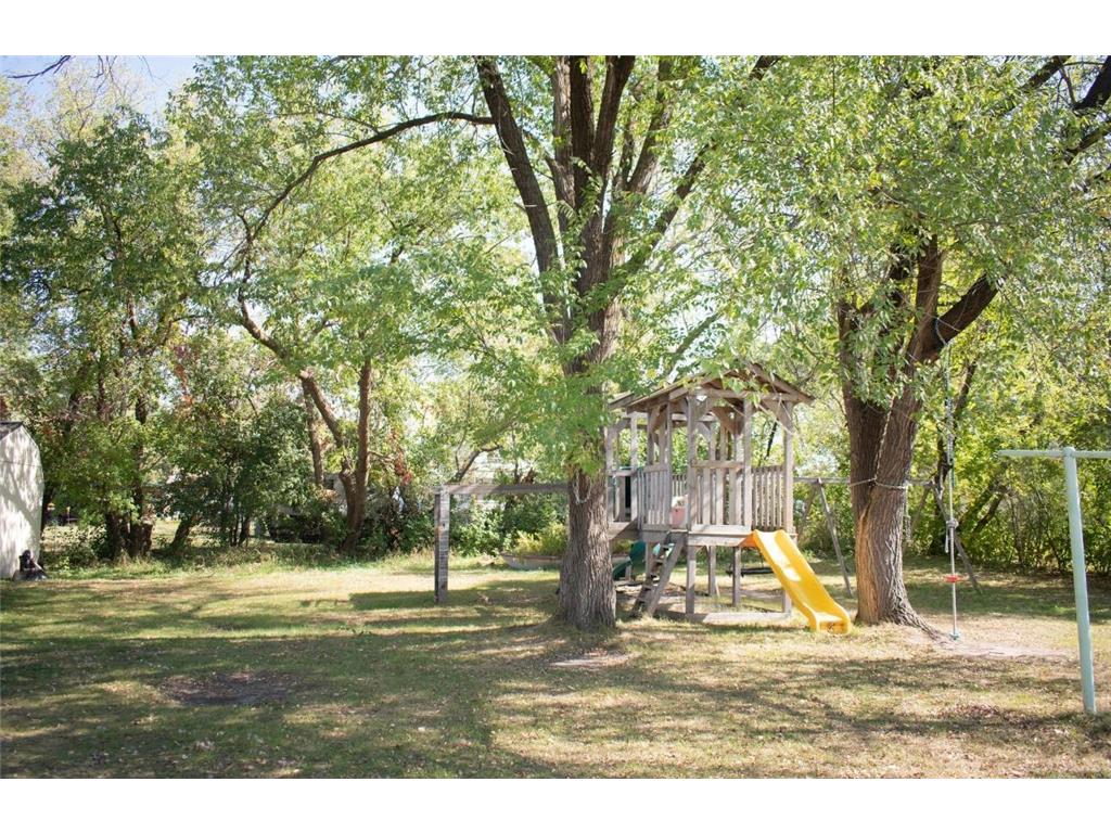 20 Elm Avenue NE Menahga MN 56464 7063930 image32