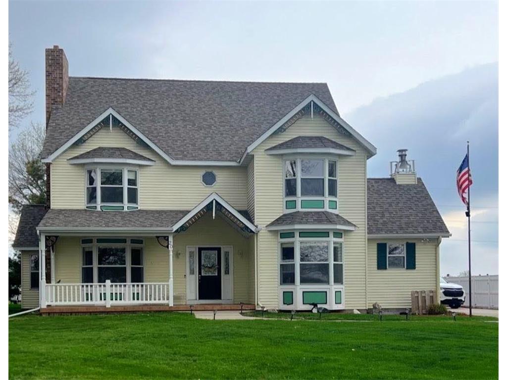 20 Lake Avenue Madison Lake MN 56063 - Madison Lake 6816426 image1