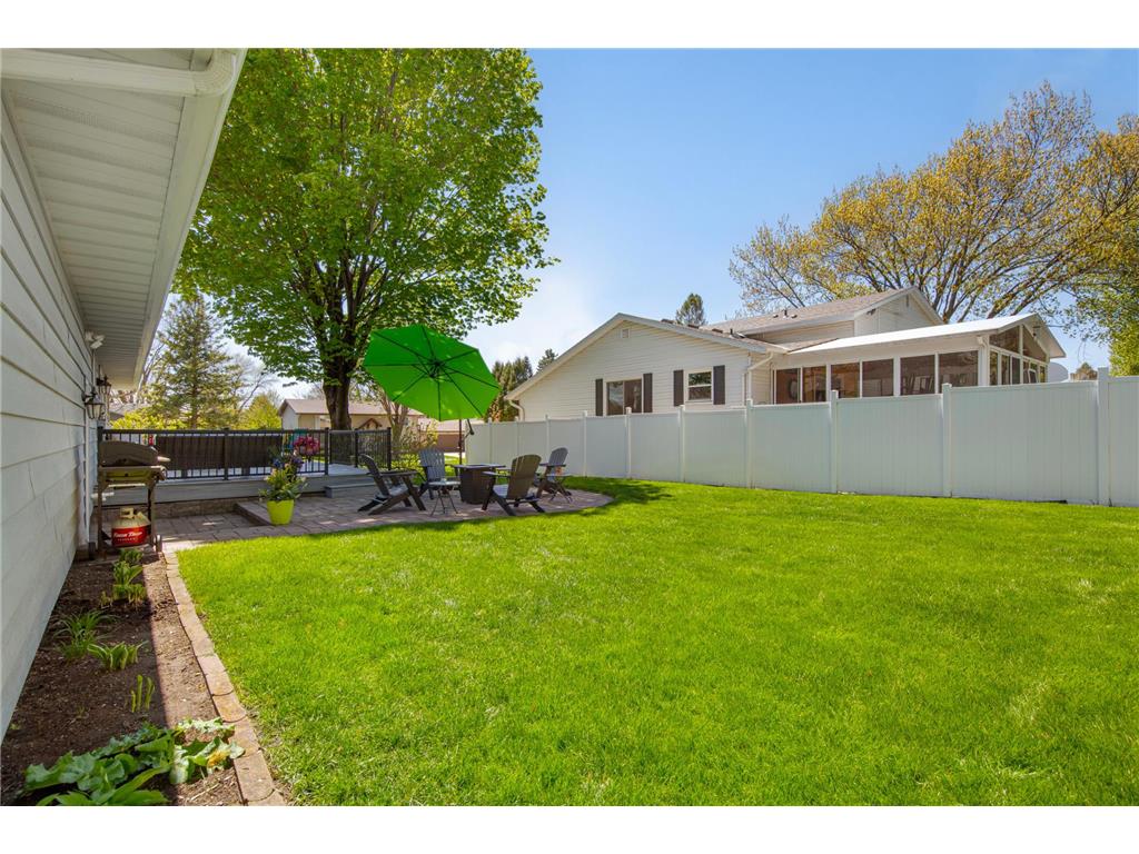 20 Mitchell Drive Faribault MN 55021 7074040 image2