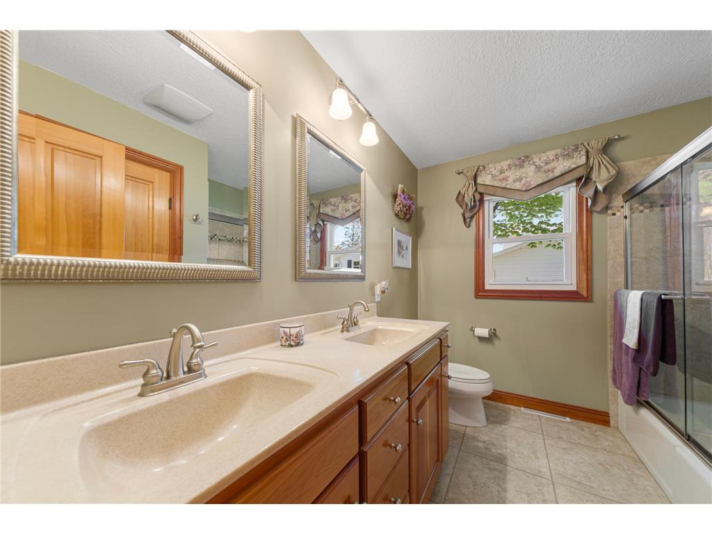 20 Mitchell Drive Faribault MN 55021 7074040 image20