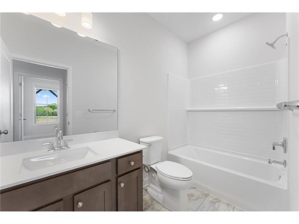 20 Palomino Court Hudson WI 54016 7071100 image8