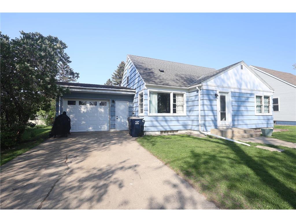 20 S California Avenue Morris MN 56267 6535148 image1