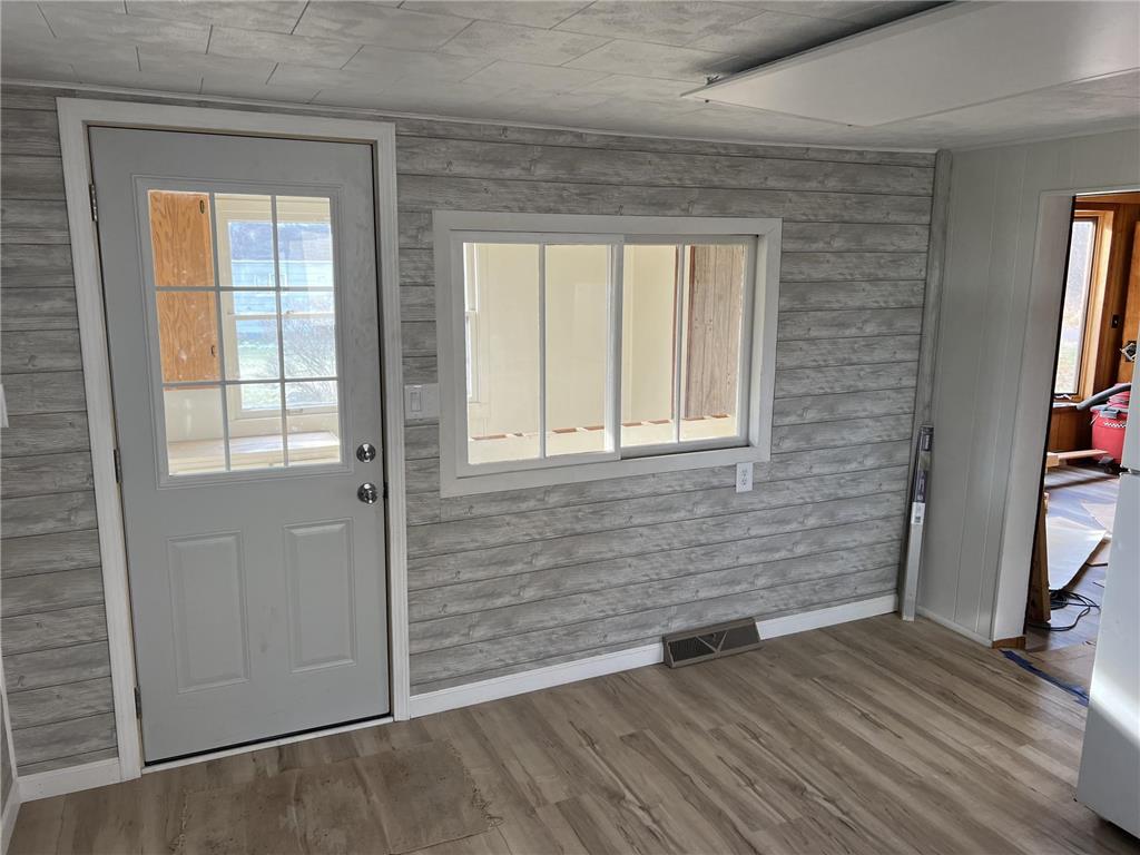 20 S Main Street Mcgregor MN 55760 7018349 image11