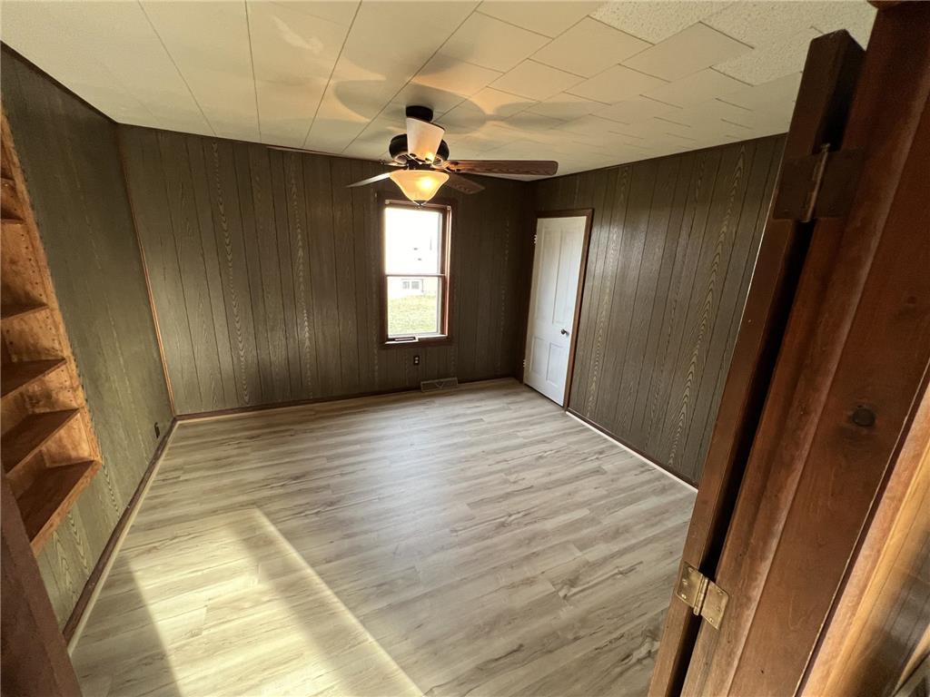 20 S Main Street Mcgregor MN 55760 7018349 image17