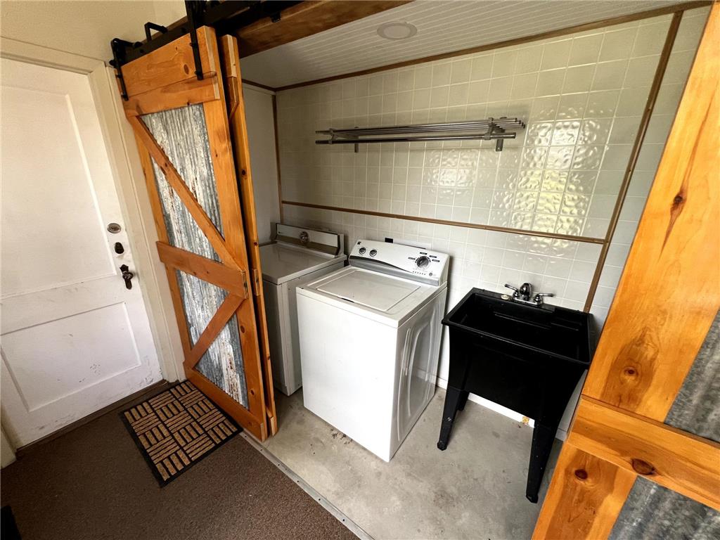 20 S Main Street Mcgregor MN 55760 7018349 image29