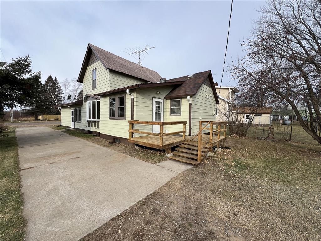 20 S Main Street Mcgregor MN 55760 7018349 image3