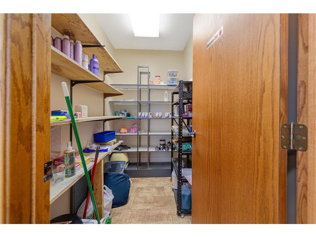 20 S Renville Street Winthrop MN 55396 6756892 image13