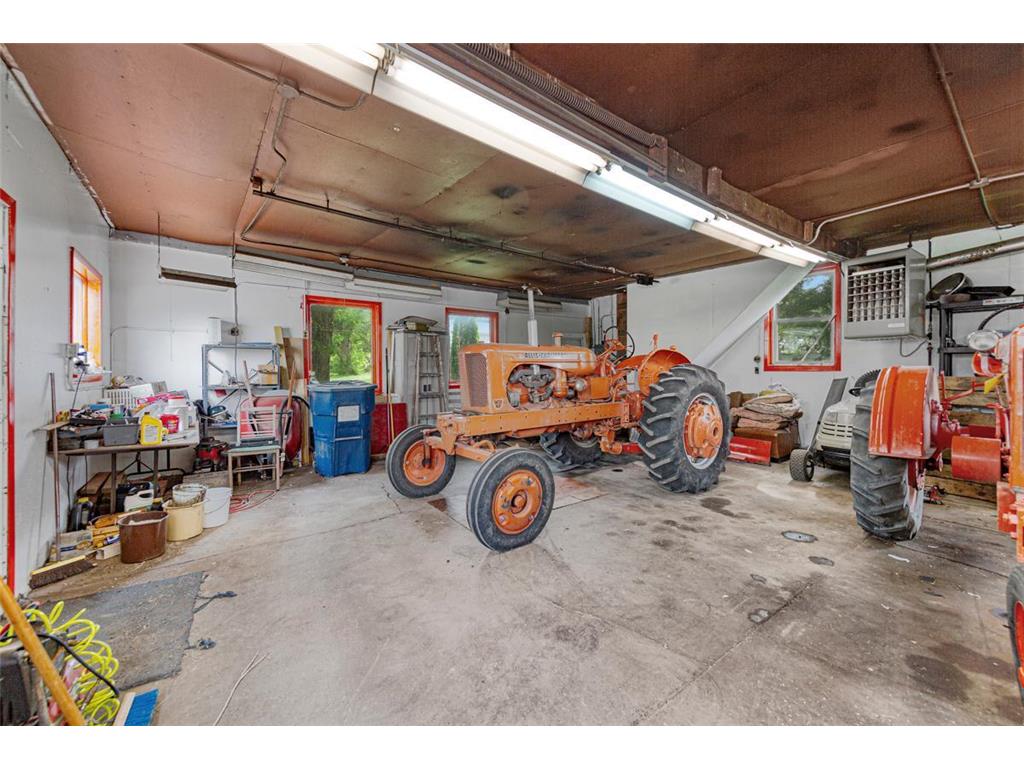 20 S Renville Street Winthrop MN 55396 6756892 image17