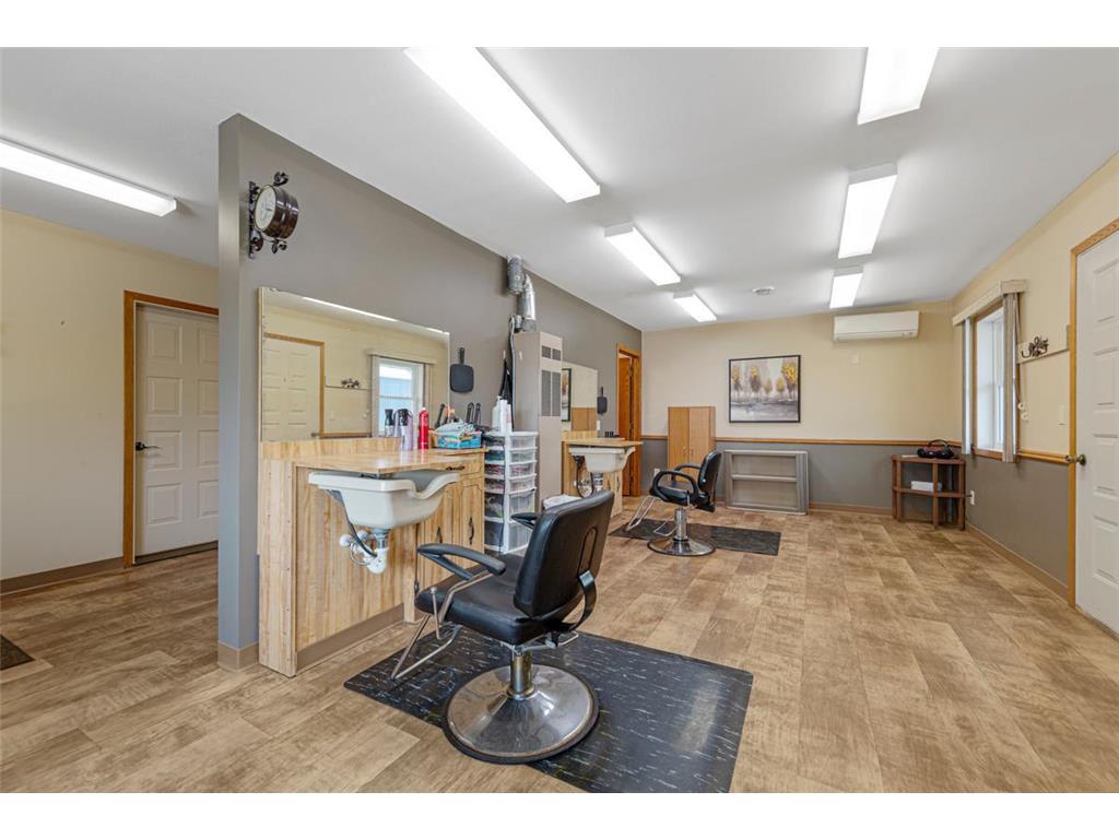 20 S Renville Street Winthrop MN 55396 6756892 image8