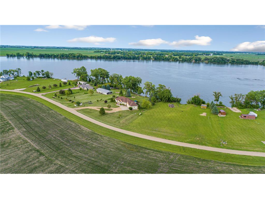 20 W Clear Lake Drive Lake Belt Twp MN 56121 - Clear Lake 7096942 image36