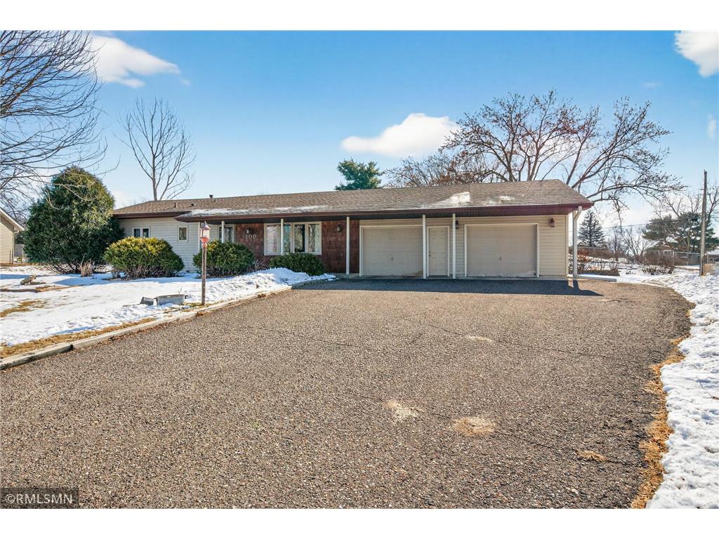 200 109th Avenue NW Coon Rapids MN 55448 7027847 image1