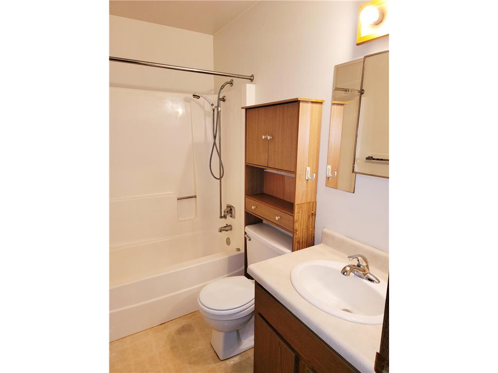 200 10th Avenue SE #C1 Fairfax MN 55332 6816517 image14