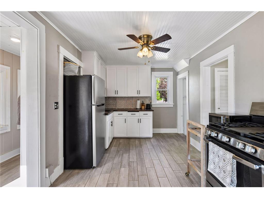 200 17th Avenue N Hopkins MN 55343 7071520 image13