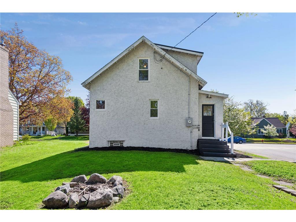 200 17th Avenue N Hopkins MN 55343 7071520 image35