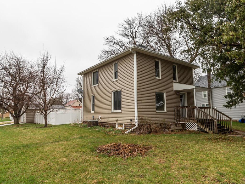 200 1st Street NE, Hayfield, MN 55940 MLS 5736317 Edina Realty