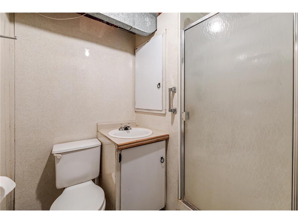 200 1st Street SE Eitzen MN 55931 6799716 image23