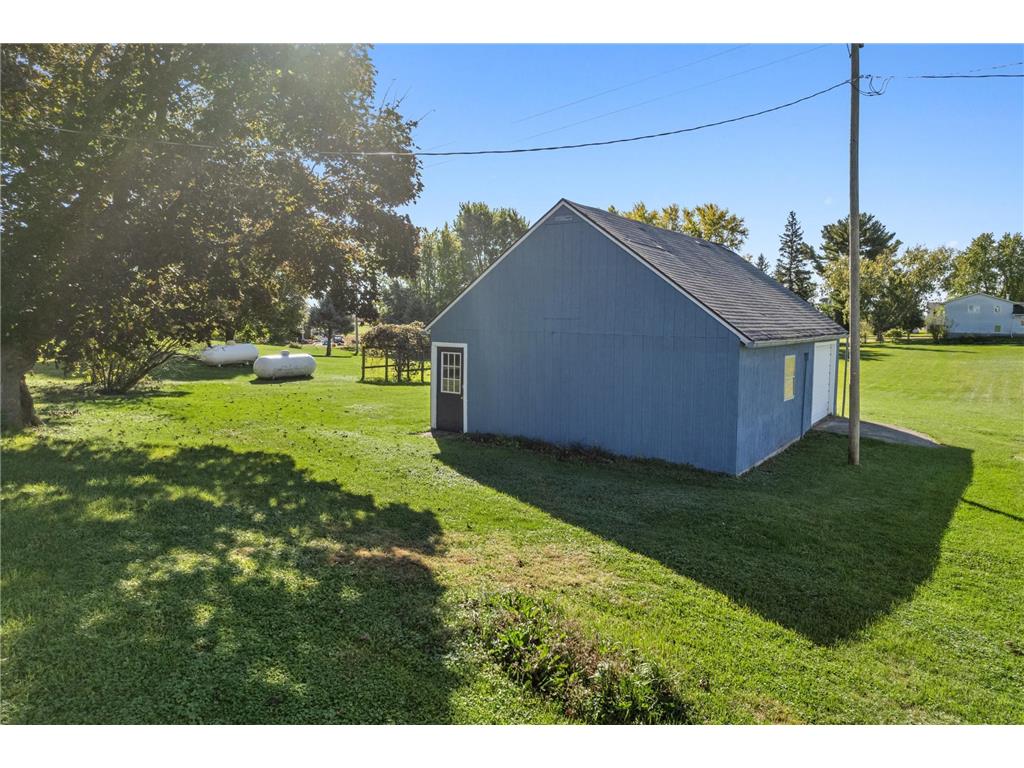 200 1st Street SE Eitzen MN 55931 6799716 image27