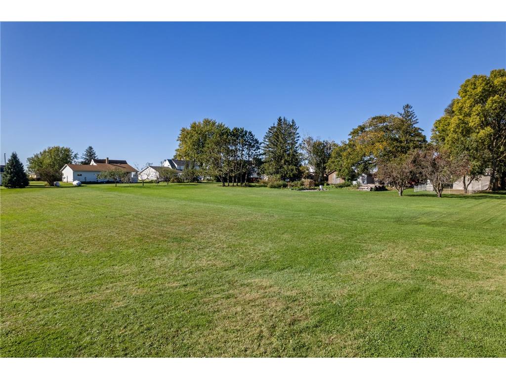 200 1st Street SE Eitzen MN 55931 6799716 image32