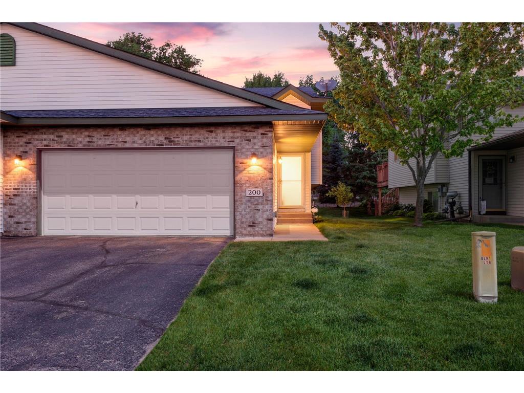 200 21st Avenue SW Cambridge MN 55008 7067859 image1